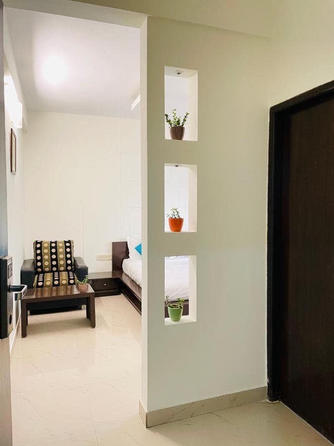 Sanctum Suites Domlur Bangalore Buitenkant foto